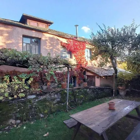 Country house La Nogala Labaniego